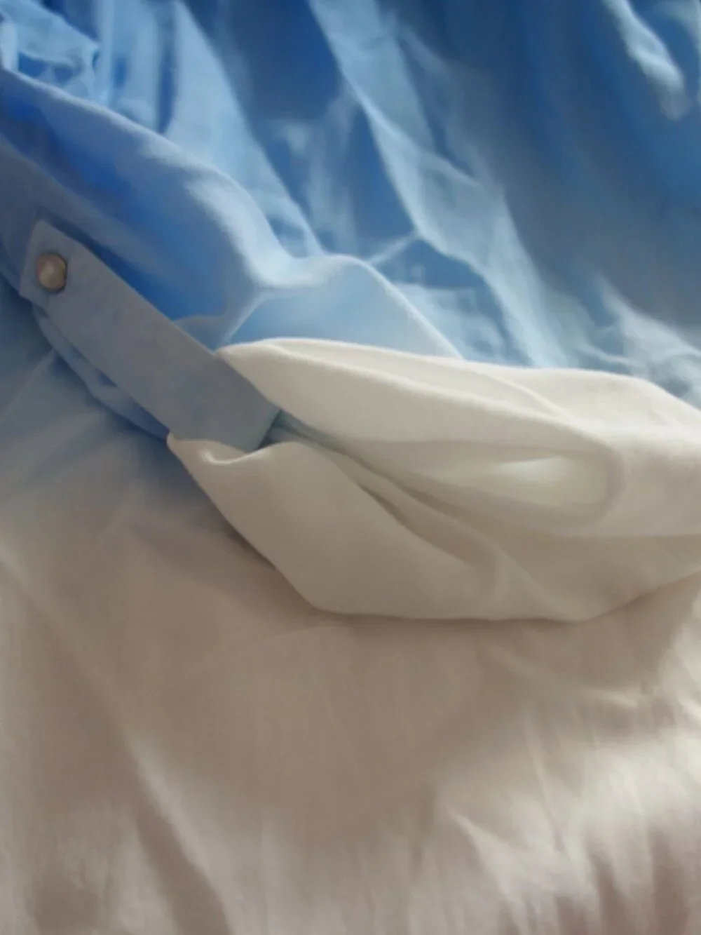 Tribal Blue Ombre Button Up Shirt Roll Tab Sleeve Women's Medium - Picture 10 of 11